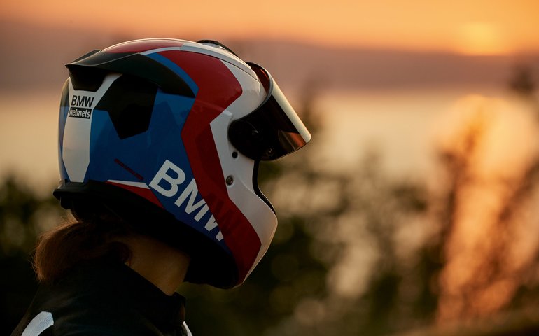 5 rokov záruky na všetky prilby